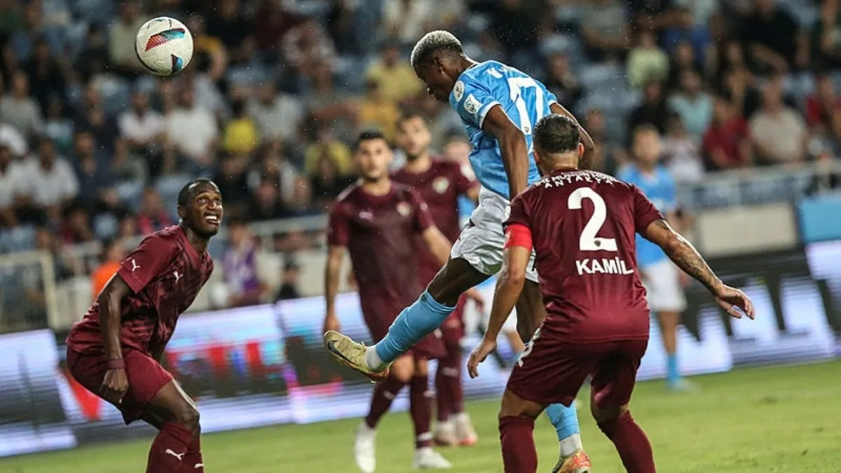 Trabzonspor’un en skoreri Simon Banza