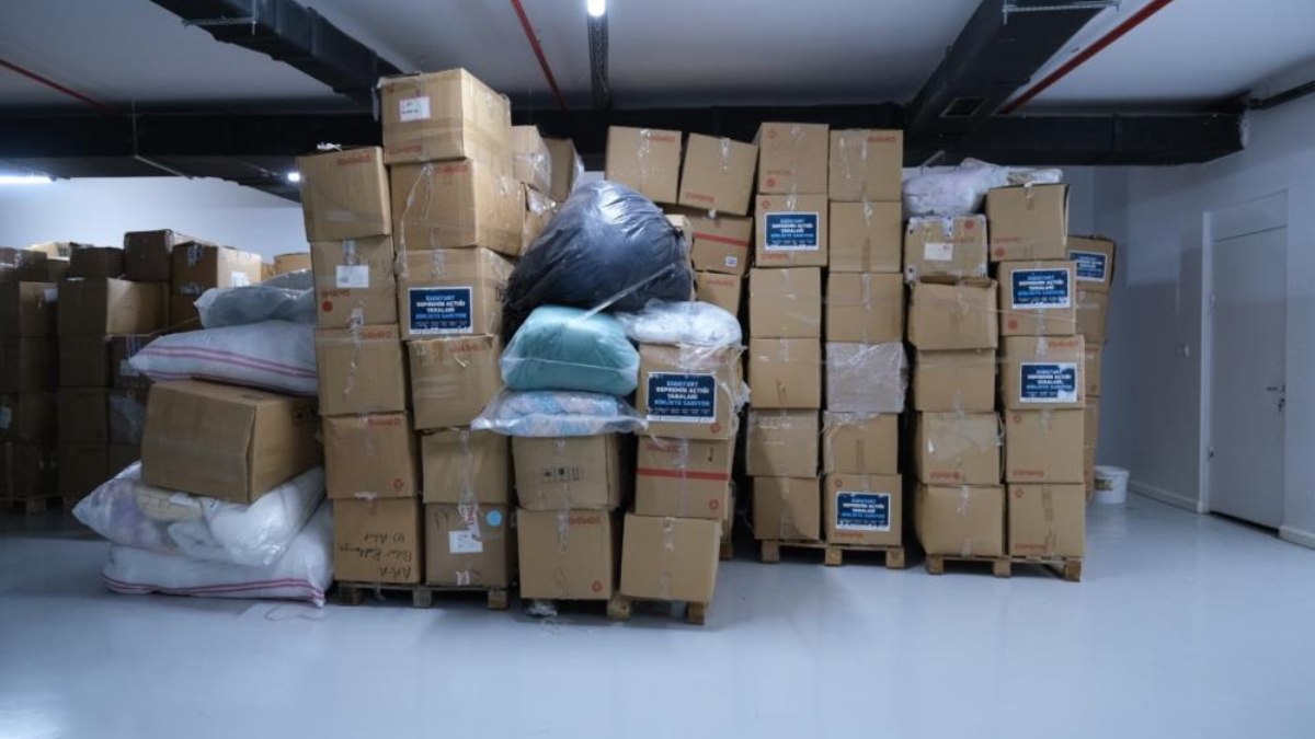 Esenyurt Belediyesi’nin CHP döneminde deprem yardımlarını depoda çürüttüğü ortaya çıktı